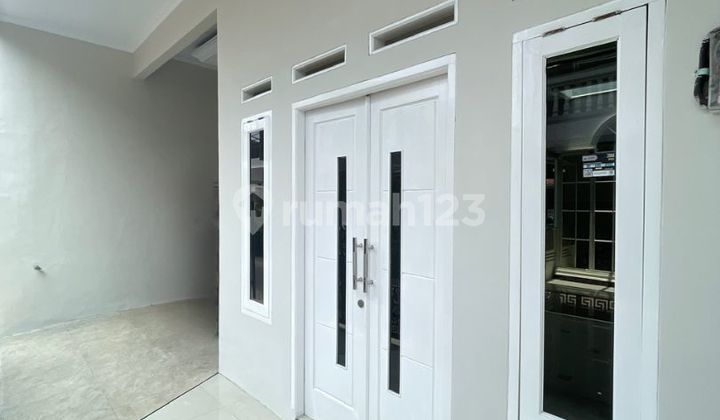 Brandnew House di Pejaten. Lokasi Bagus dan Tidak Banjir