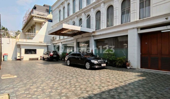 Cheap! Commercial Space/Building in Kebayoran Baru. Excellent Access Near MRT Station. Cheap! Commercial Space/Building in Kebayoran Baru. Excellent Access Near MRT Station.