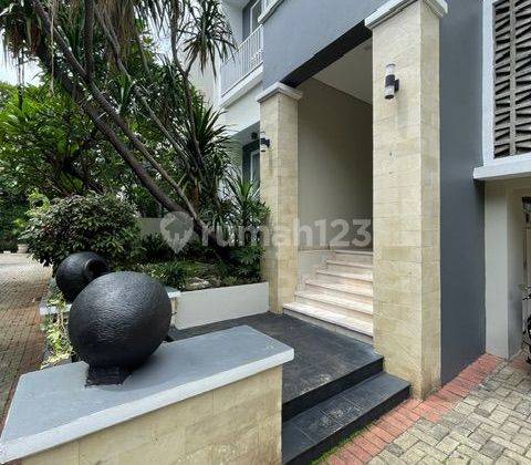 Rumah Mewah Dalam Townhouse Di Kemang 2