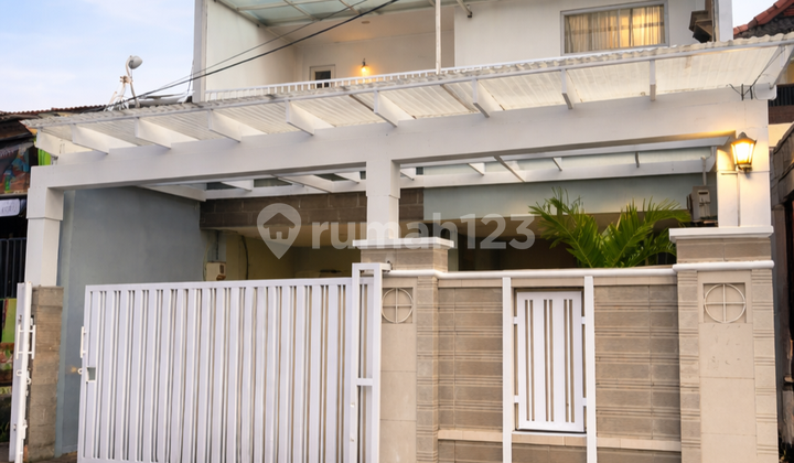 Newly Renovated 2-Story House in Tebet