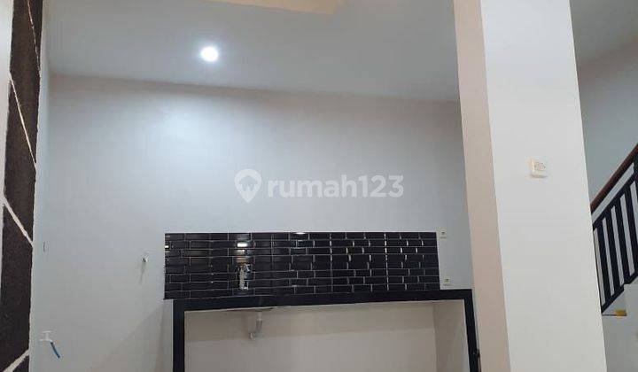 Dijual rumah 2 lantai di bandung kulon siap huni  2