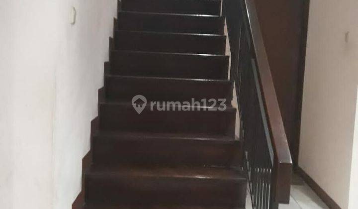 rumah bagus dikomplek elit setraduta siap huni 2