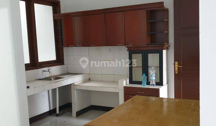 Disewakan rumah minimalis di cluster setra duta 2