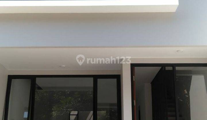 Dijual rumah baru ditengah kota bandung  1