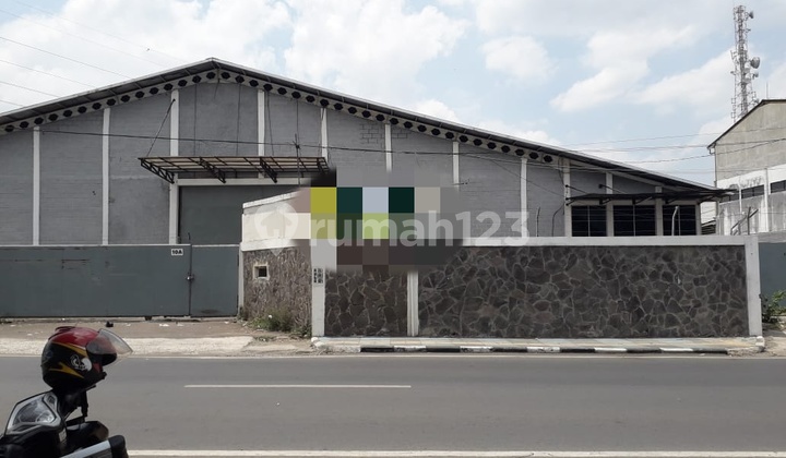 Warehouse for Rent, Suitable for Padel, Strategic Location. Warehouse for Rent, Suitable for Padel, Strategic Location.