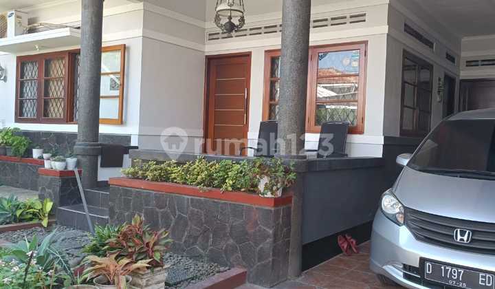 Dijual Rumah Siap Huni Dan Pakai Tengah Kota Bandung