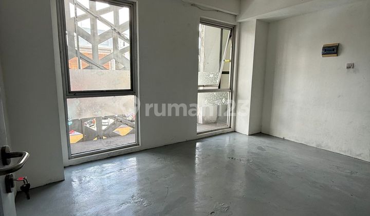 3-Storey Shophouse in a Very Strategic Location, City Center 1
