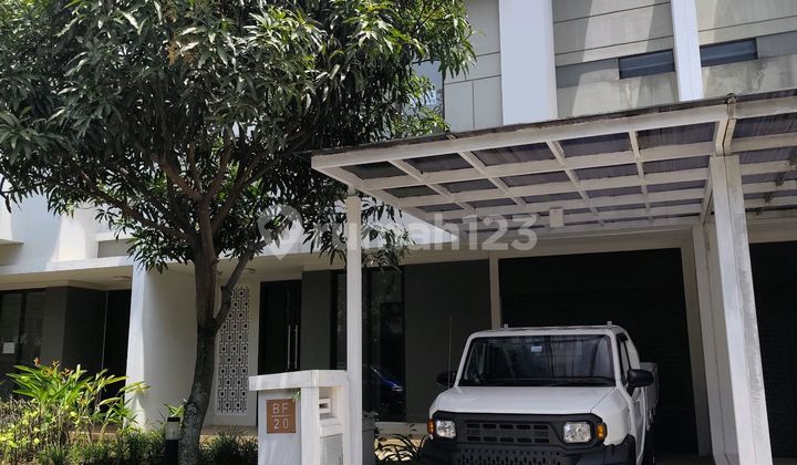 Rumah Baru 2 Lantai Mininalis Modern Siap Huni