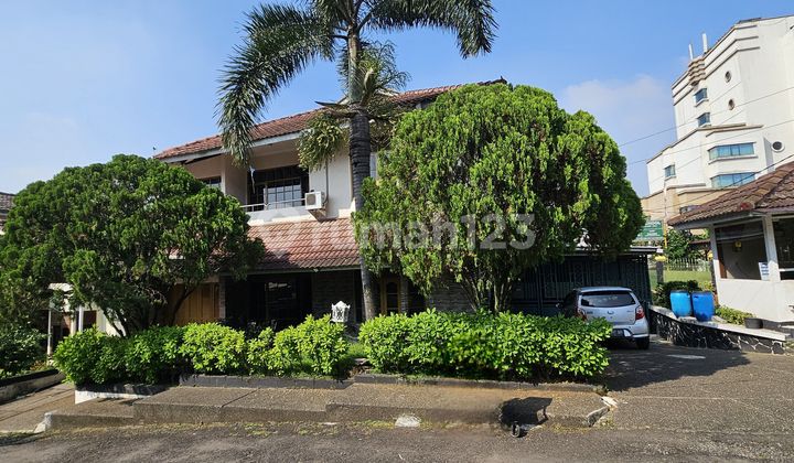 For Sale, 2-Story House on Terusan Suka Damai, Freehold Title 2
