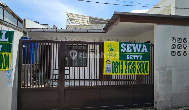 Jual Rumah Tengah Kota Gang Wireja, Kalipah Apo , Bandung 1