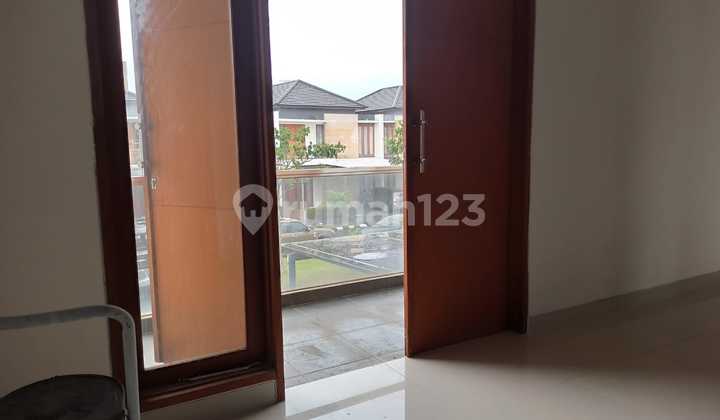 Jual Rumah Mewah Modern Lokasi Cherry Field  2