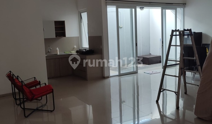 2-Story Fully Furnished House, Budisari Bandung 2