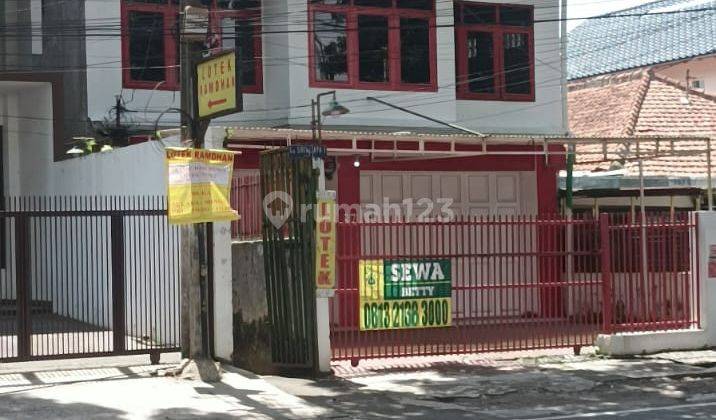 Sewa Ruko 3 Lantai Tengah Kota Jl Moh. Ramdan, Bandung 1