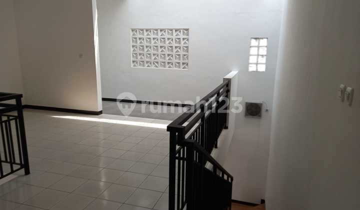 For Rent Ready-to-Occupy House Taman Kopo Indah Bandung 2