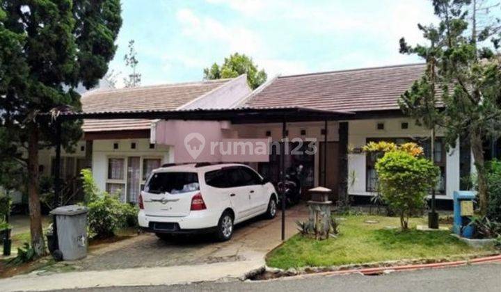 Dijual rumah hunian nyaman  di Komplek dago resort ..  1