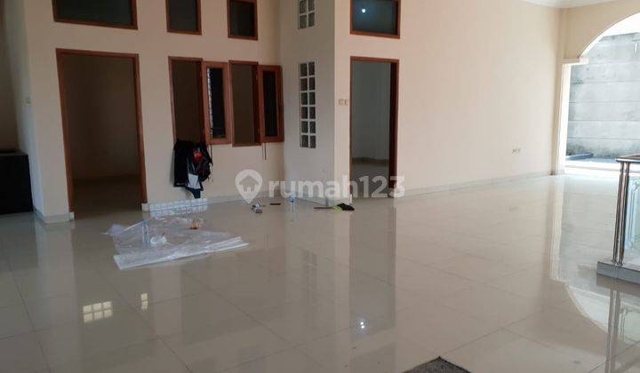 Jual Rumah Siap Huni Jl. Kembar Baru, Bandung 2