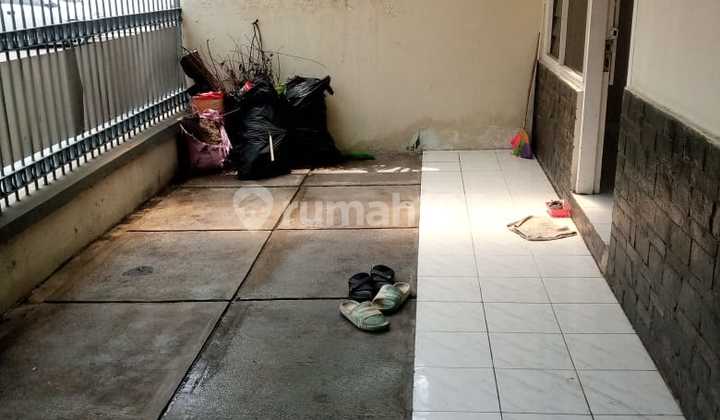 Disewakan Rumah di Jalan Laksana Sayap Pajajaran