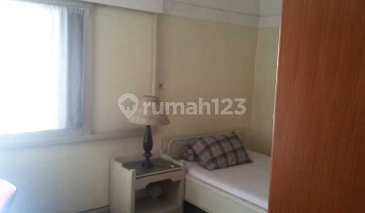 House for Sale in Sayap Buah Batu, strategic location. 2