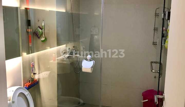 For Rent 2 Bedroom Apartment Landmark Residence. 2