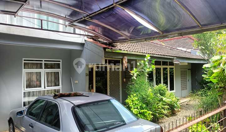 Jual Rumah Lingkungan Hijau Asri Lembah Bajuri