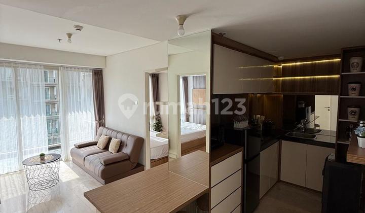Sewa Apartement Landmark 2 Bedroom Bagus Terawat 2