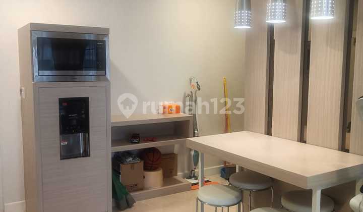 Sewa Apartement Landmark 2 Bedroom Bagus Terawat 2