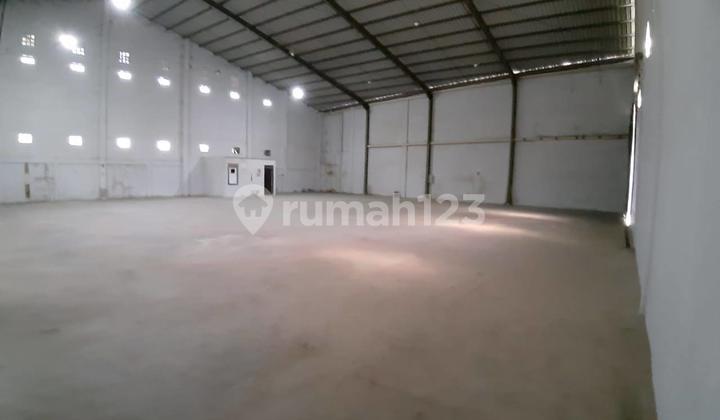 Sewa Gudang Showroom Mainroad Kiaracondong Bandung 2