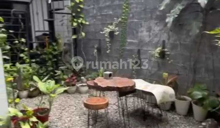 Rumah Bagus Siap Huni Di Sayap Buah Batu