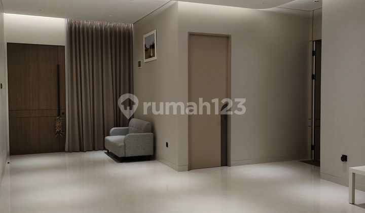 Nice Ready-to-Occupy House in Muara Complex. Nice Ready-to-Occupy House in Muara Complex.