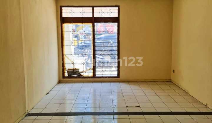 For Sale House on Holis Street Suitable for Business 2