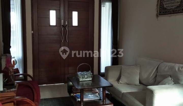 Jual Rumah Dalam Komplek Cluster di Cigadung . 2