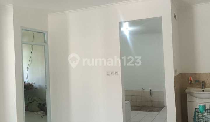 For Sale Ready-to-Occupy Corner House Taman Cibaduyut Indah 1