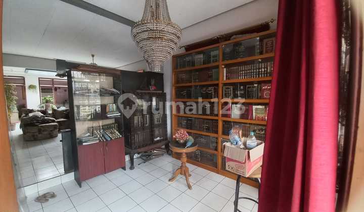 Jual Rumah Tengah Kota Jalan Ancol Timur 2