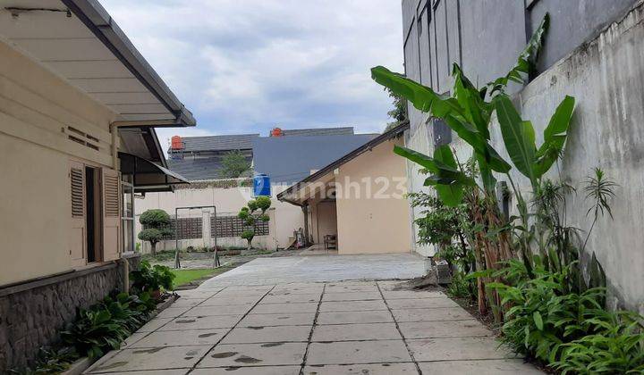 Rumah Luas Tengah Kota Pasirkoja Mainroad 1