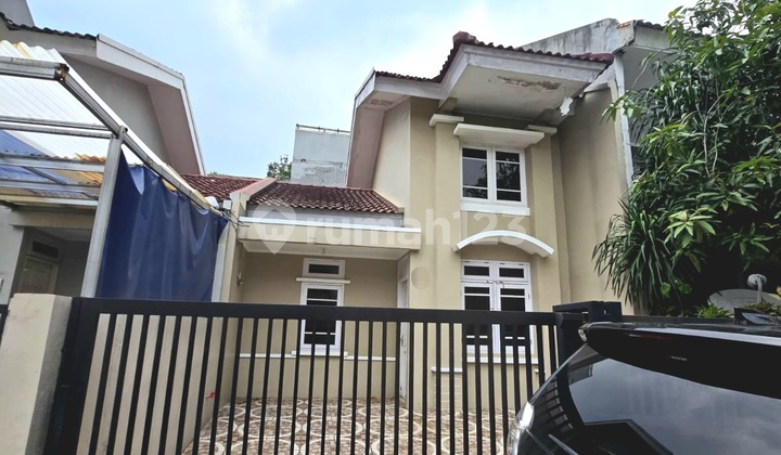 House in Sector 7B - Gading Serpong