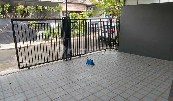 Nusaloka BSD House, Tangerang 2