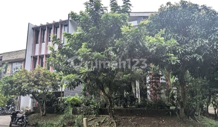 Rumah di Cluster Castilla, Bsd City Tangerang MS 2