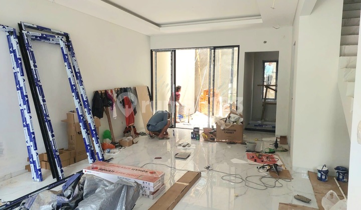 Rumah di Cluster Vanya Park, Bsd City Tangerang 2