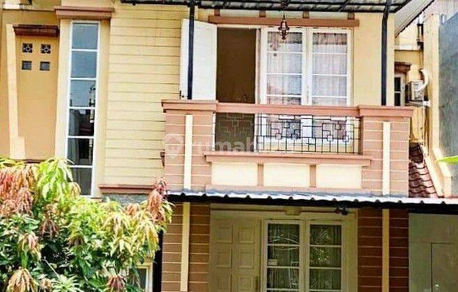 Rumah di Perumahan Legenda Wisata Cibubur 2 Lantai SHM Sudah Renovasi 1