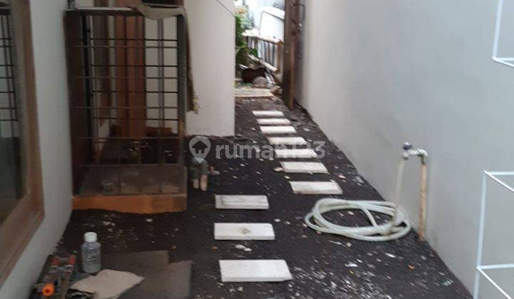 Rumah di Perumahan Citra Grand Cibubur 2 Lantai HGB Bagus Timur 2