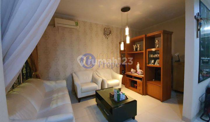 Rumah Tipe Modern 2 Lantai di Kota Wisata Semi Furnished 2