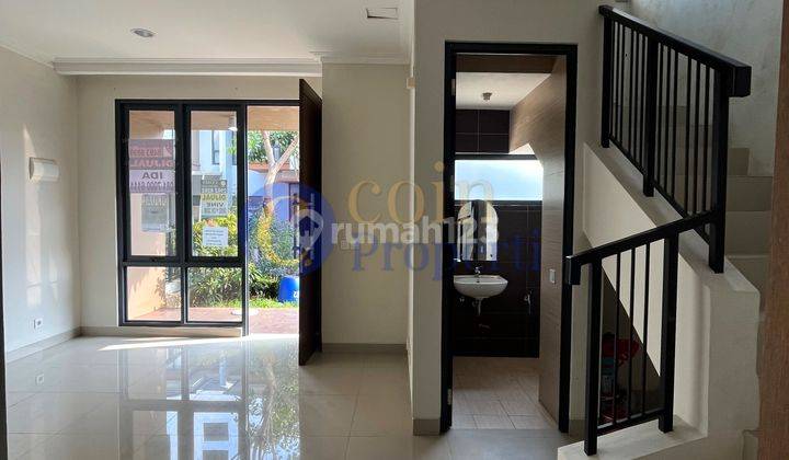 Rumah Shm 2 Lantai Bagus Selatan 2