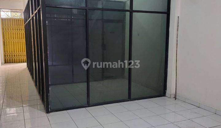 Dijual Ruko 4,5 lantai di komplek mangga dua abdad 2