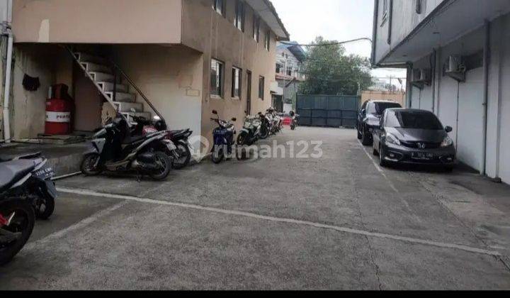 Dijual gudang plus kantor luas di semanan megah daan mogot 2