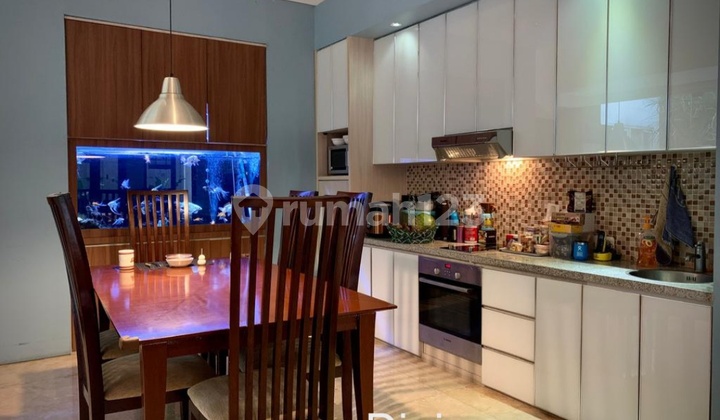 Dijual Rumah Terawat Strategis Dekat Cbd Sudirman