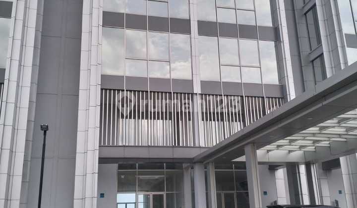 Disewakan Ruko Soho Pasir Putih Manhattan 8X21m² 6 Lantai