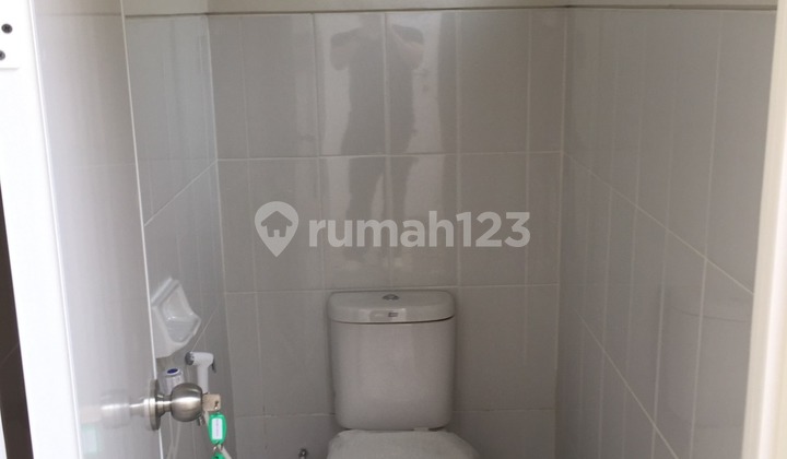 For Rent, Attached Shophouse in Citra Maja Raya, 108M², 2 Floors