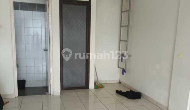 DISEWAKAN RUKO SEMANAN INDAH 4x11m² 3 LANTAI 2