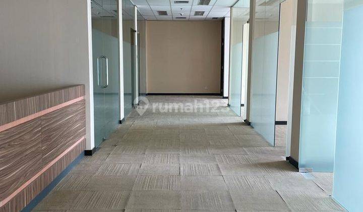 Disewakan Perkantoran di Central Park Jakarta Barat 254,5m² 1