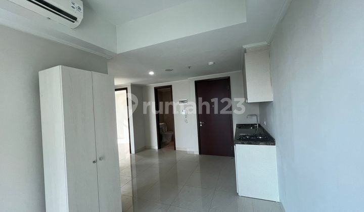 For Sale Green Sedayu Cengkareng Apartment 62M² 3BR Semi Furnished For Sale Green Sedayu Cengkareng Apartment 62M² 3BR Semi Furnished
